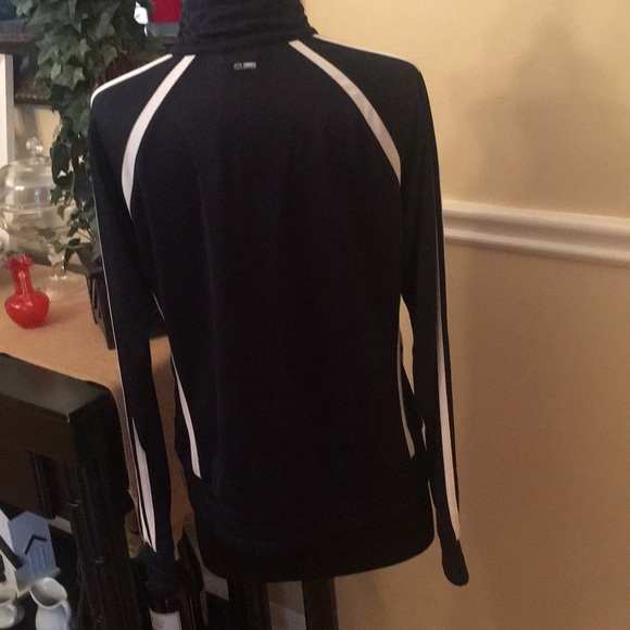 Adidas jacket - Picture 4 of 6